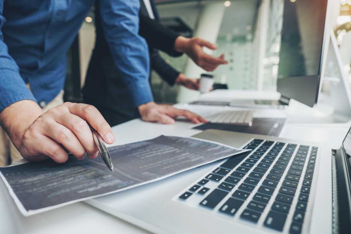 How Cybersecurity Analysts Can Advance to Security Architect